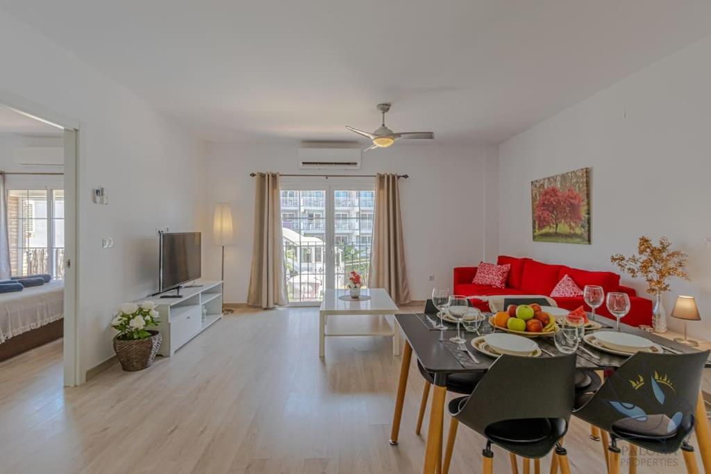 Benalroma Spacious Apartment 50 Mt From The Beach Benalmádena Esterno foto